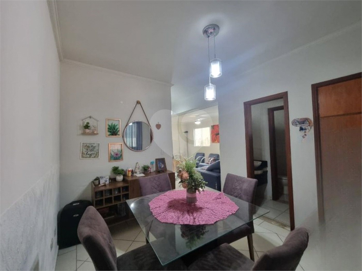 Casa à venda com 3 quartos, sendo 1 suíte,  no condomínio Bella Vista, Sorocaba - SP