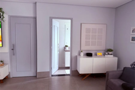 Sobrado à venda com 4 quartos, sendo 2 suítes,  em Vila Santo Antônio, Cotia, SP
