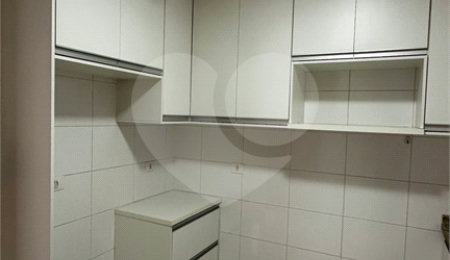 Apartamento para alugar com 3 quartos, sendo 1 suíte, em Atibaia Jardim, Atibaia, SP
