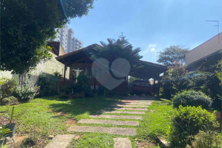 Casa Térrea à venda com 1 quarto em Jardim Débora, Poá, SP