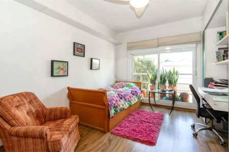 Casa de Vila à venda com 3 quartos, sendo 1 suíte, em Campo Belo, São Paulo, SP