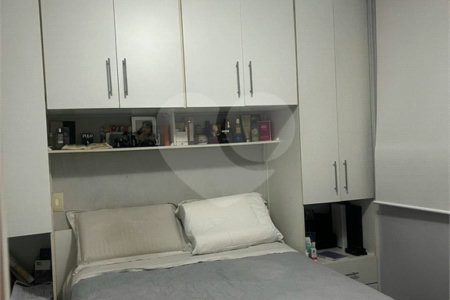 Apartamento à venda com 3 quartos, sendo 1 suíte,  em Mooca, São Paulo, SP