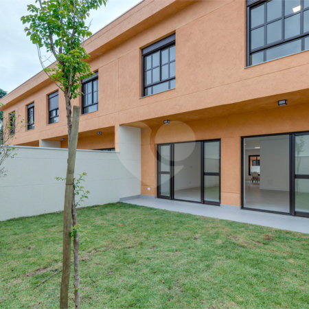 Casa à venda com 4 suítes no condomínio Collina DI Fiori, São Paulo - SP
