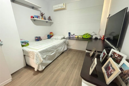 Apartamento à venda com 4 quartos, sendo 2 suítes, em Tijuca, Rio de Janeiro, RJ