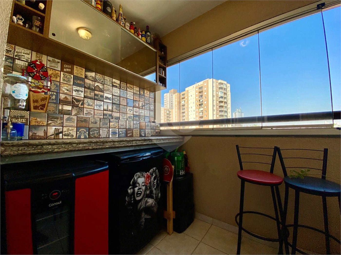 Apartamento à venda com 3 quartos, sendo 1 suíte,  em Saúde, São Paulo, SP