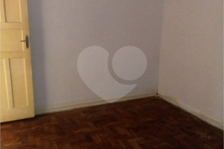 Casa à venda com 4 quartos em Vila Hamburguesa, São Paulo, SP