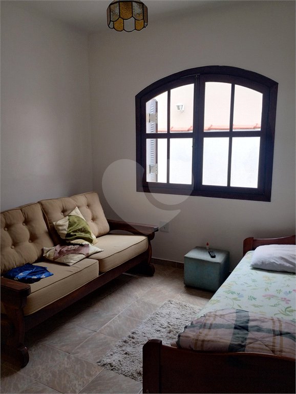 Casa à venda com 3 quartos, sendo 1 suíte,  em Vila Oliveira, Mogi das Cruzes, SP