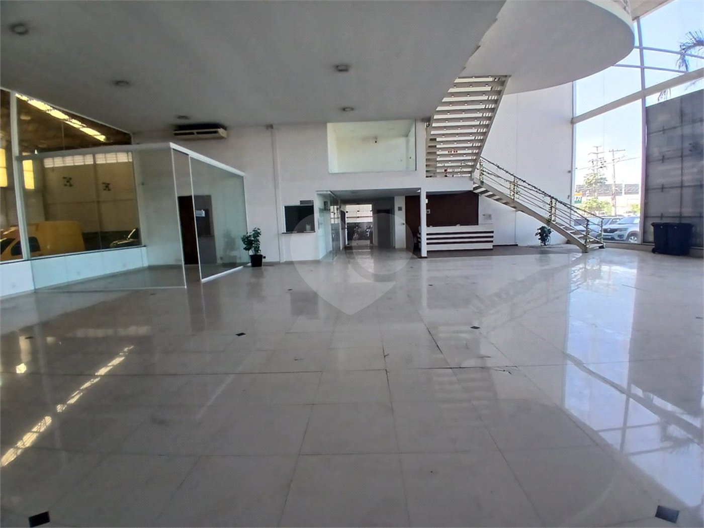 Galpão para alugar em Remédios, Osasco, SP