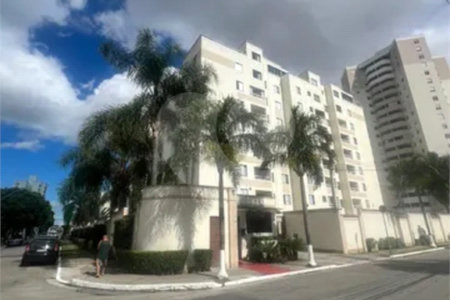 Apartamento à venda com 3 quartos, sendo 1 suíte, em Jardim América, São José dos Campos, SP
