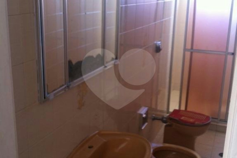 Sobrado à venda com 3 quartos em Vila Nova Cachoeirinha, São Paulo, SP