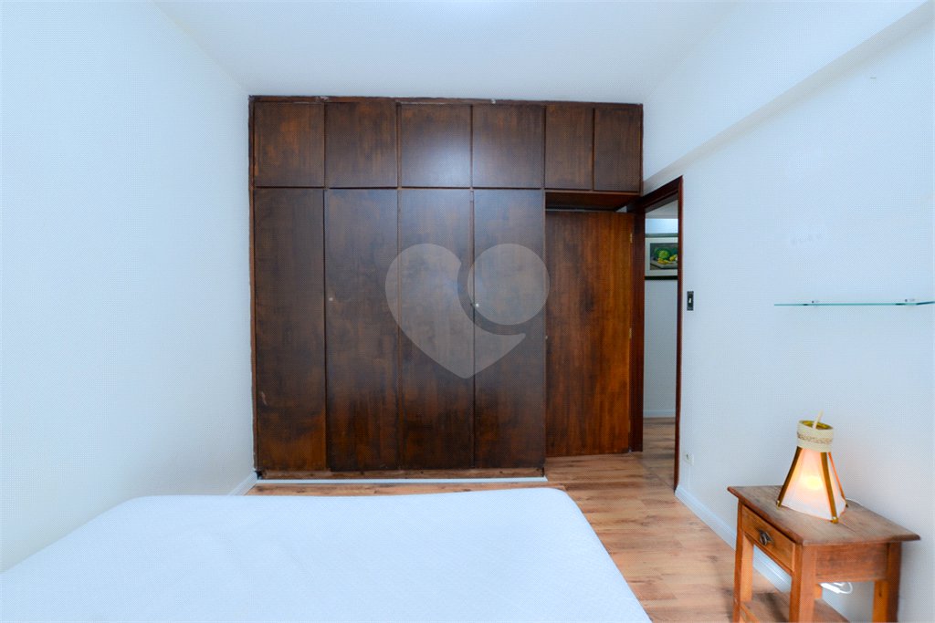 Apartamento à venda com 3 quartos, sendo 1 suíte, em Jardim Paulista, São Paulo, SP
