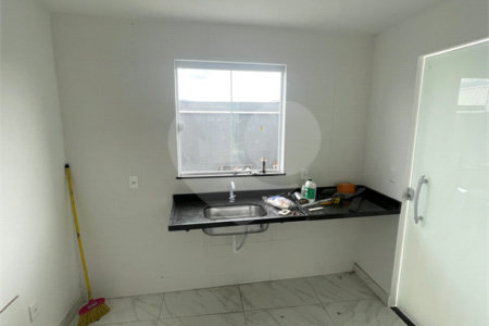 Duplex à venda com 2 suítes em Santíssimo, Rio de Janeiro, RJ