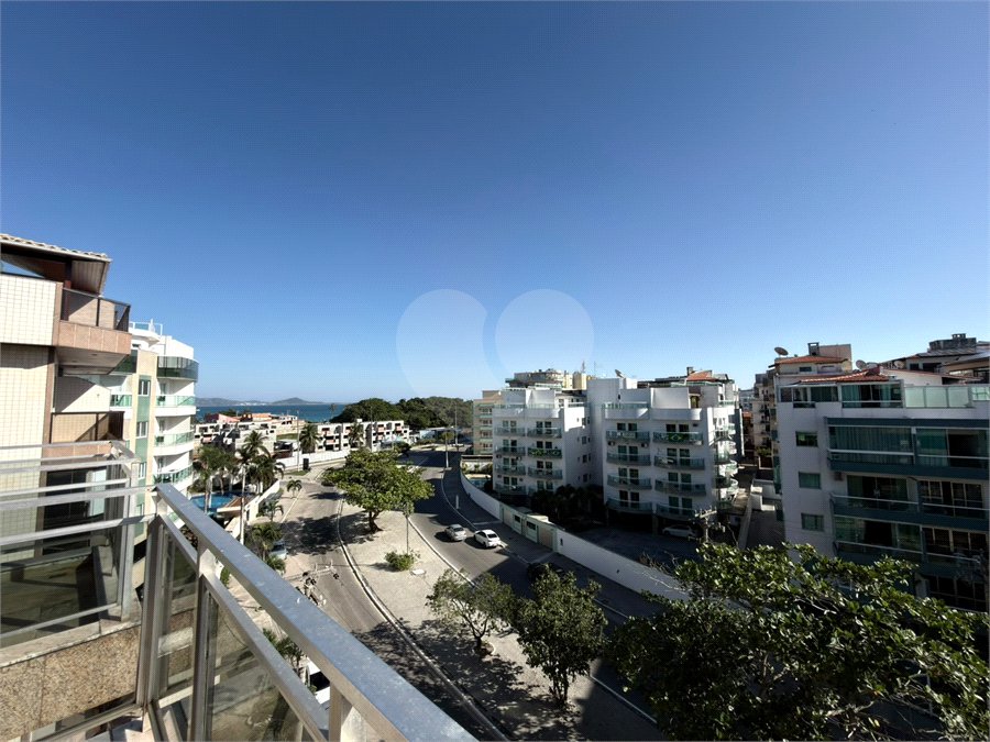 Cobertura à venda com 3 quartos, sendo 1 suíte, em Passagem, Cabo Frio, RJ