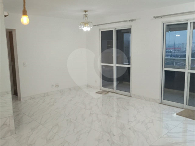 Apartamento à venda com 3 quartos, sendo 1 suíte,  em Vila Maria, São Paulo, SP