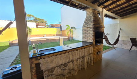 Casa à venda com 2 quartos em Caminho de Búzios, Cabo Frio, RJ