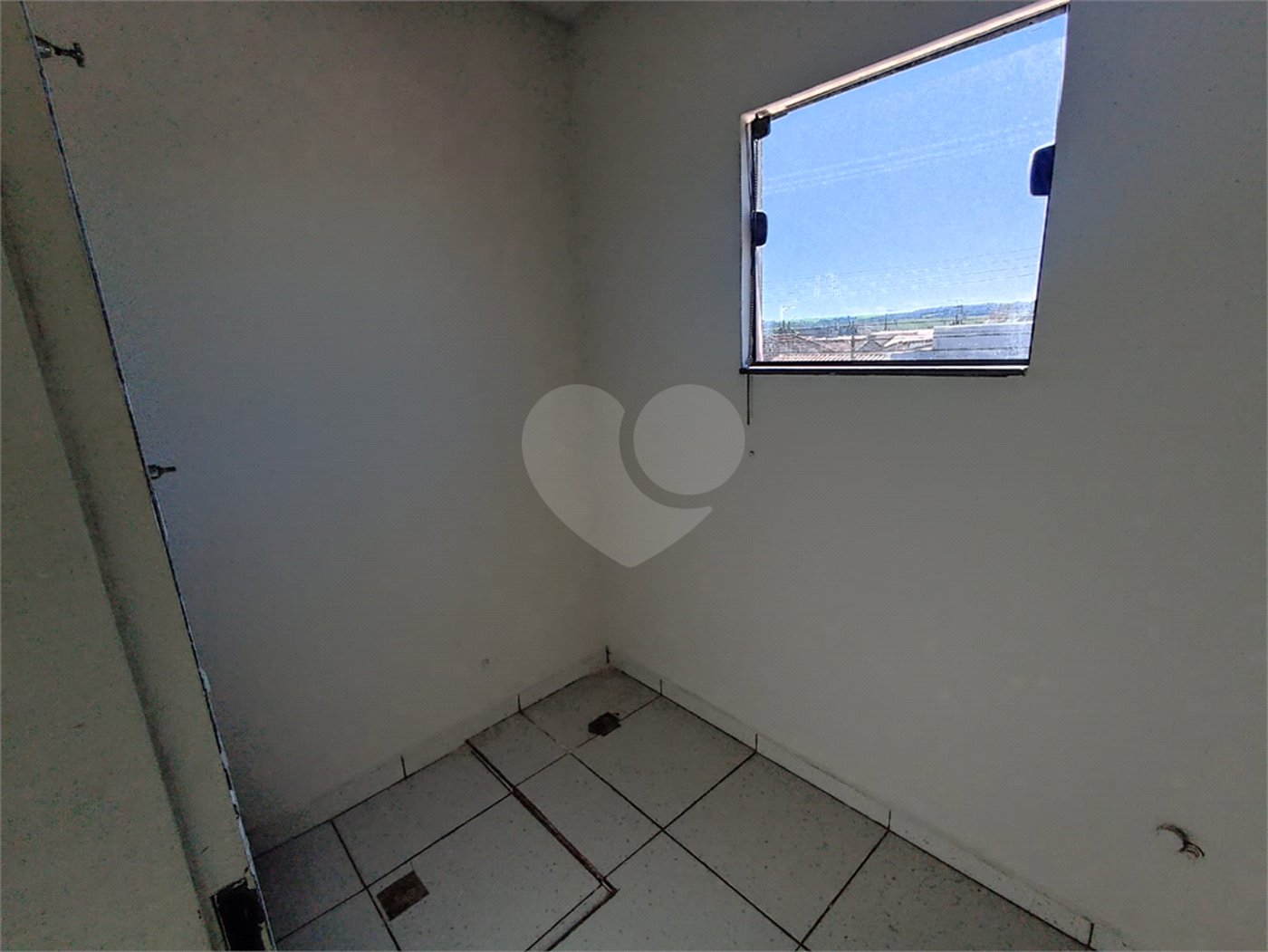 Casa à venda ou para alugar com 3 quartos, sendo 1 suíte, no Centro, Itapetininga, SP