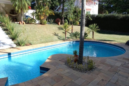 Casa à venda com 3 quartos, sendo 1 suíte,  em Bosque, Vinhedo, SP