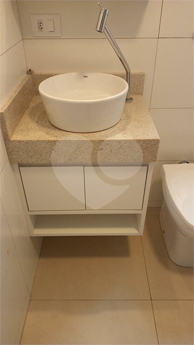 Apartamento para alugar com 3 quartos, sendo 1 suíte, em Vila Cordeiro, São Paulo, SP