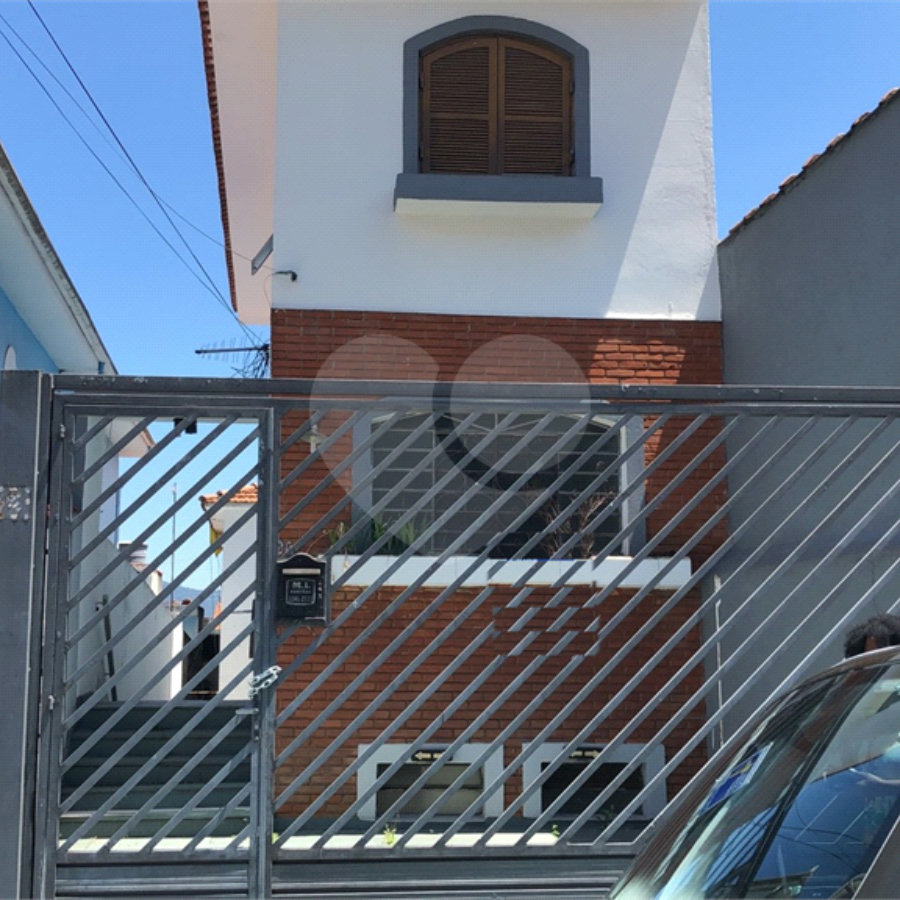 Sobrado à venda com 2 quartos em Chora Menino, São Paulo, SP