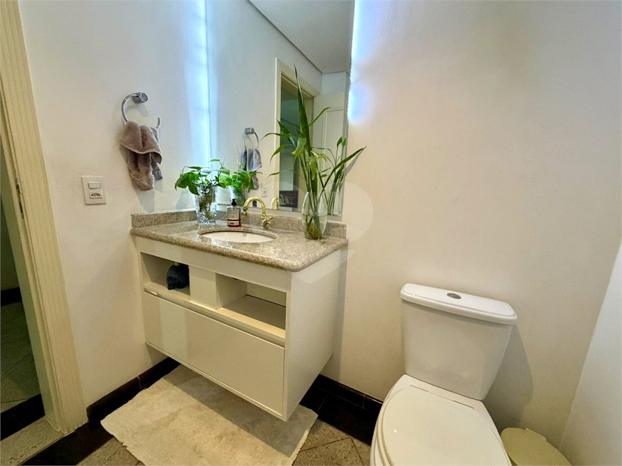 Apartamento à venda com 4 suítes em Jardim Marajoara, São Paulo, SP