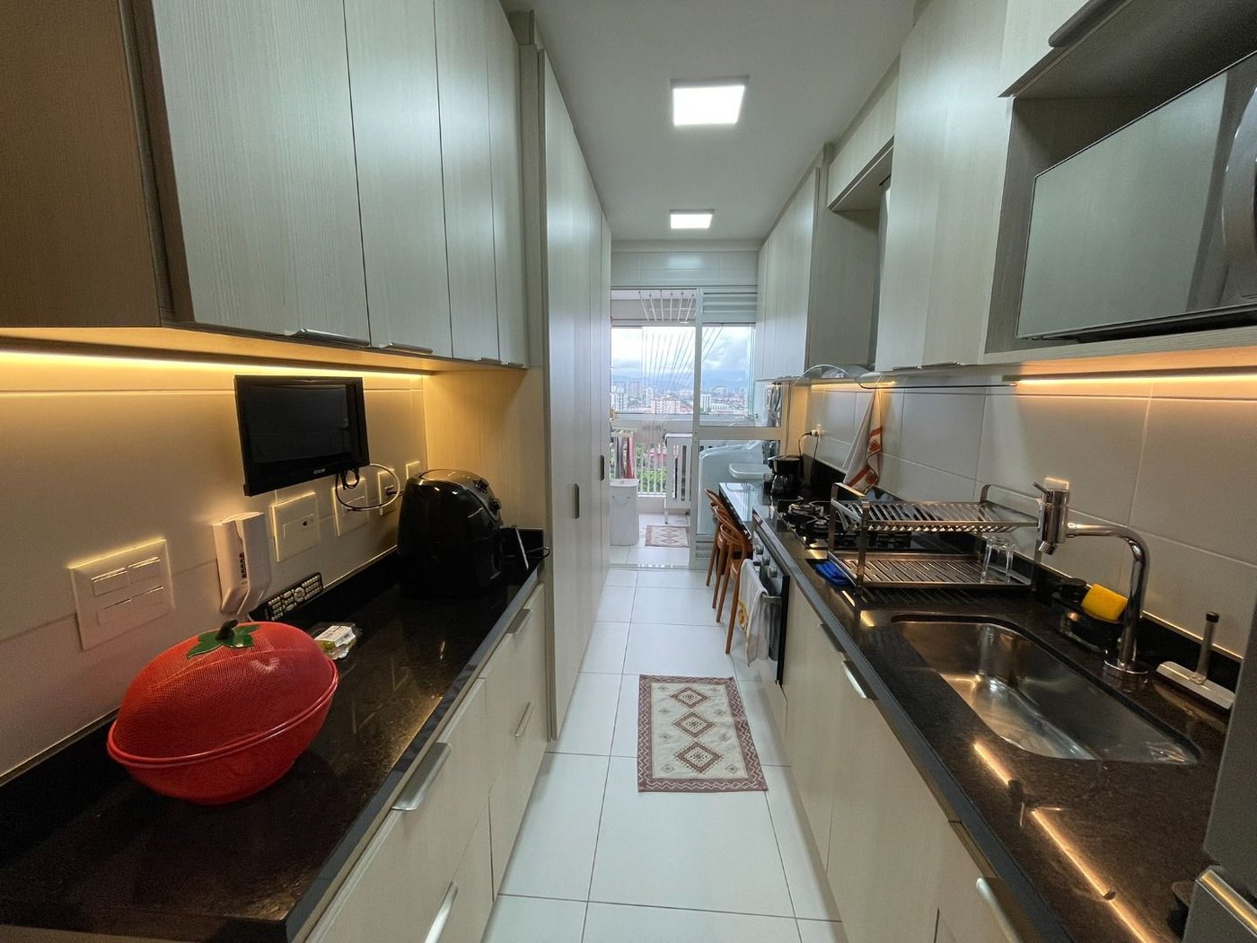 Apartamento com 2 dormitórios à venda, 72 m² por R$ 1.150.000,00 - Boqueirão - Santos/SP