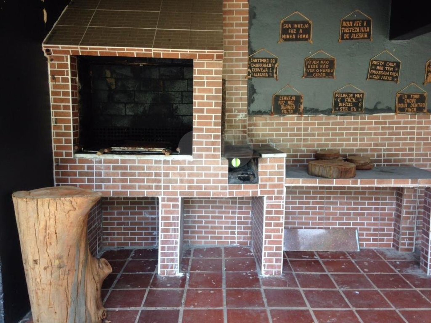 Casa à venda com 6 quartos, sendo 2 suítes,  em Roseira, Mairiporã, SP