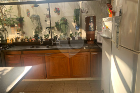 Casa à venda com 3 quartos, sendo 2 suítes,  no condomínio Village Davignon, Sorocaba - SP