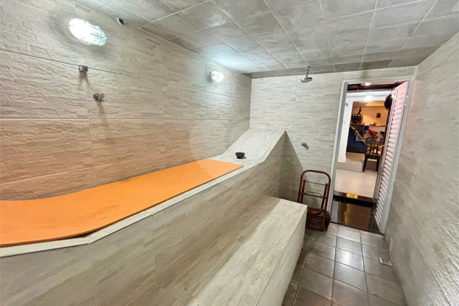 Casa à venda com 4 quartos, sendo 3 suítes, no condomínio Tremembé, São Paulo - SP