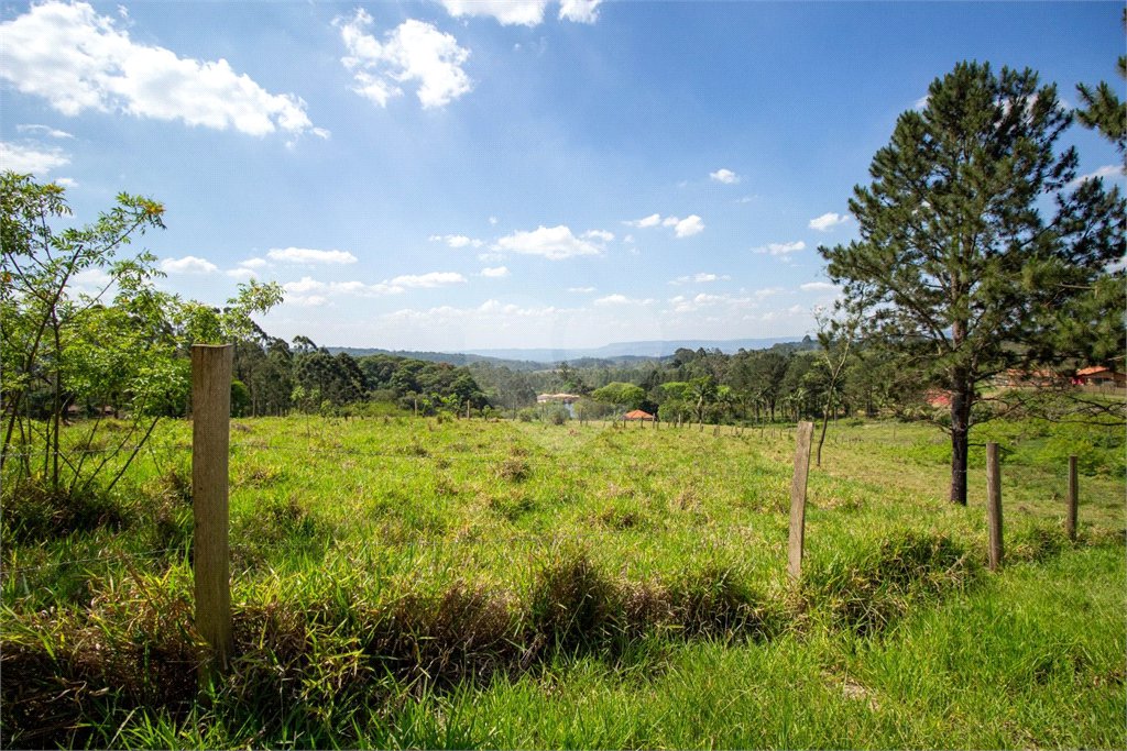 Terreno à venda em Vila Darcy Penteado (mailasqui), São Roque, SP