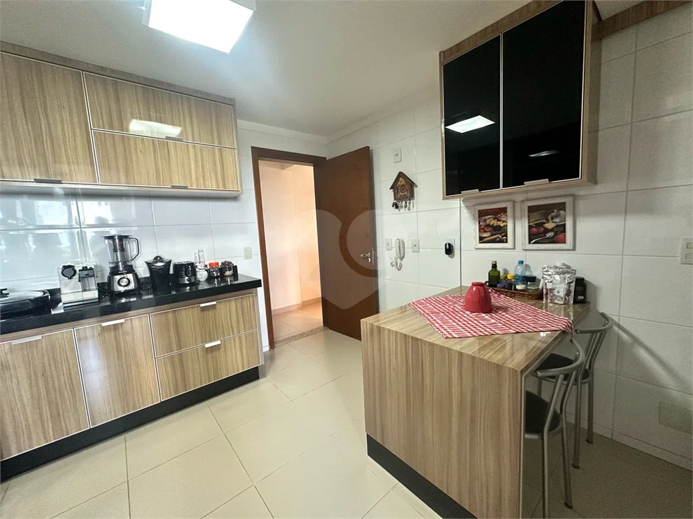 Apartamento à venda com 3 quartos em Interlagos, Três Lagoas - MS