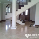 Casa à venda com 6 quartos, sendo 2 suítes, no condomínio Lago Azul Residencial e Golfe, Araçoiaba da Serra - SP