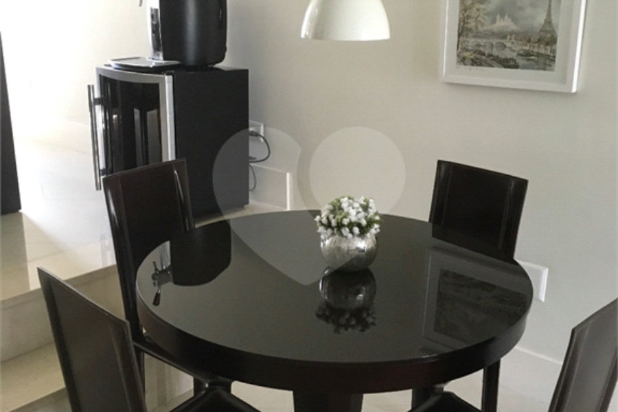 Apartamento à venda com 3 suítes em Tatuapé, São Paulo, SP
