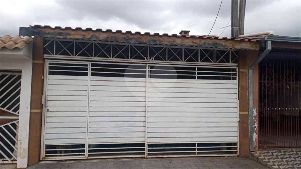 Casa à venda com 3 quartos, sendo 1 suíte, em Jardim Guaíba, Sorocaba, SP