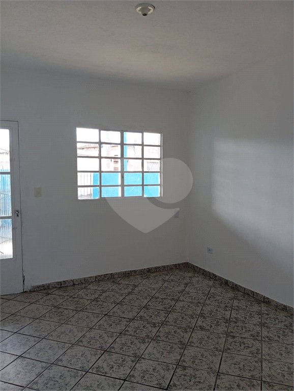Casa à venda com 2 quartos em Vila Amorim, Suzano, SP