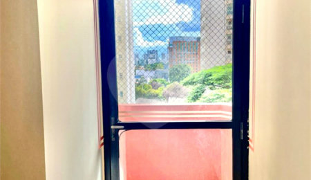 Apartamento à venda ou para alugar com 1 suíte em Indianópolis, São Paulo, SP