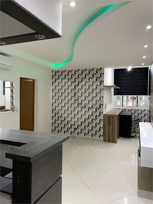 Apartamento à venda com 2 quartos no Centro, Rio de Janeiro, RJ