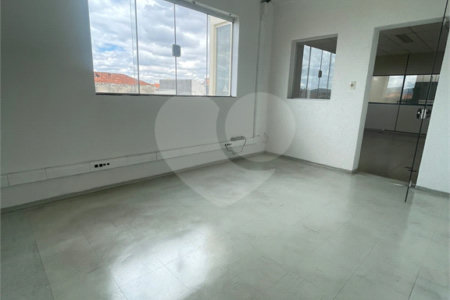 Sobrado à venda ou para alugar com 4 quartos, sendo 1 suíte, em Tucuruvi, São Paulo, SP