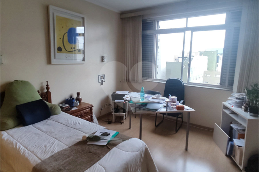Apartamento à venda com 4 quartos, sendo 1 suíte,  em Santana, São Paulo, SP