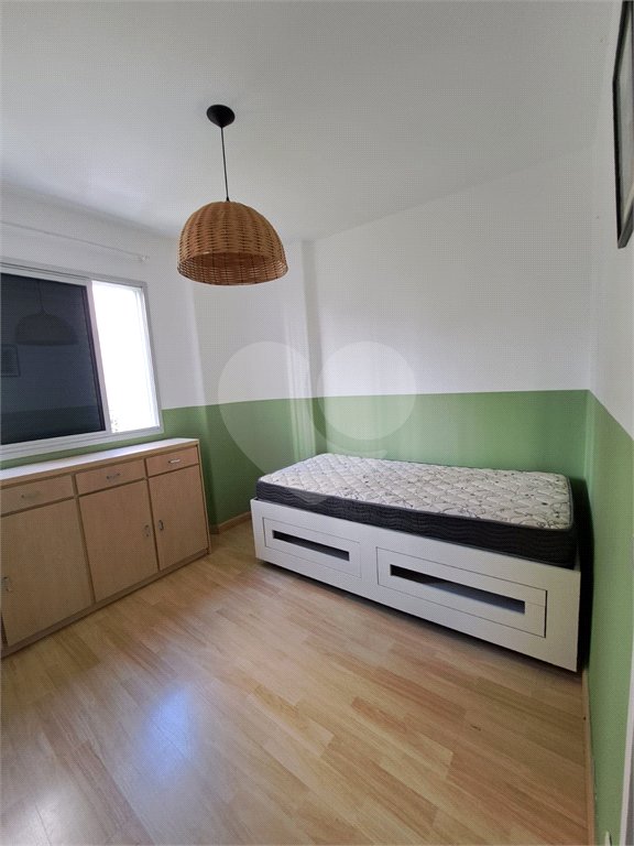 Apartamento à venda com 3 quartos, sendo 1 suíte, em Vila Uberabinha, São Paulo, SP