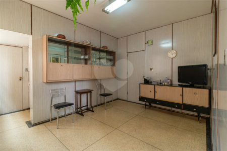 Apartamento à venda com 3 quartos, sendo 1 suíte, em Jardim Paulista, São Paulo, SP