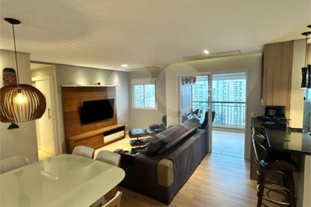 Apartamento à venda com 2 quartos, sendo 1 suíte, em Parque Reboucas, São Paulo, SP