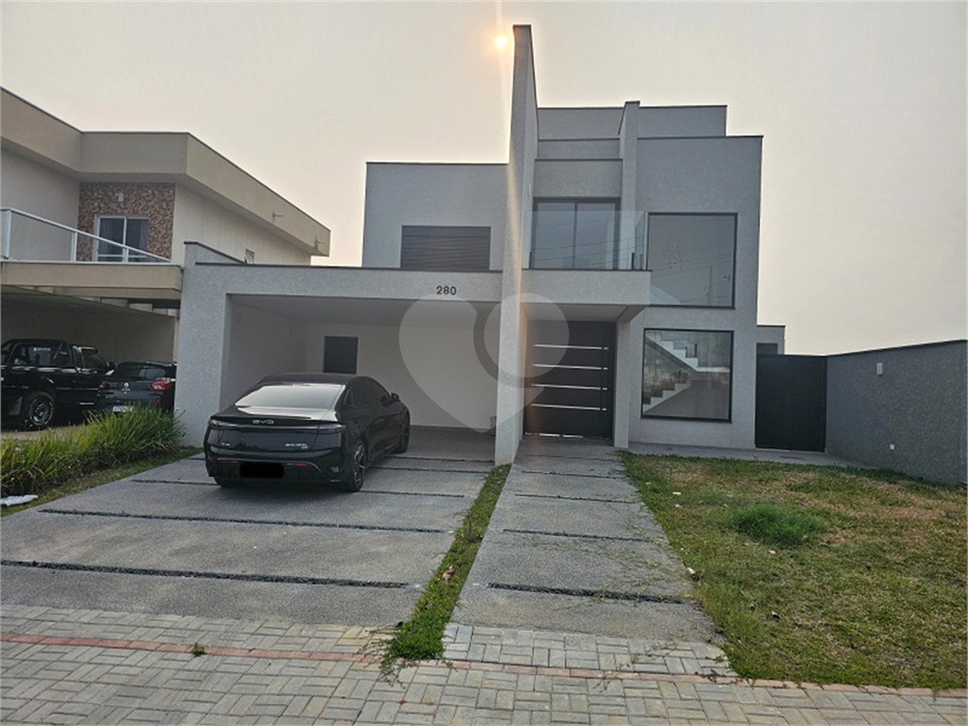 Sobrado à venda com 4 quartos, sendo 3 suítes, em Mariápolis Ginetta, Vargem Grande Paulista, SP