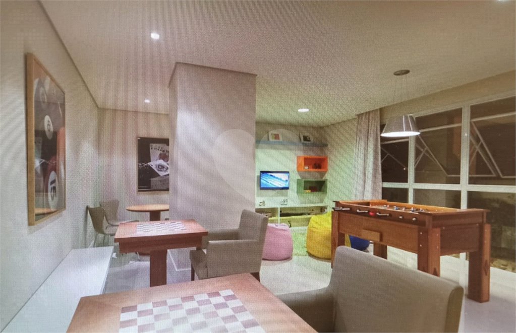Apartamento à venda com 3 quartos, sendo 1 suíte,  em Vila Anastácio, São Paulo, SP