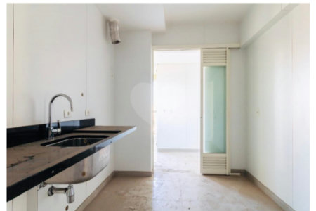 Apartamento à venda com 3 quartos, sendo 1 suíte, em Jardim da Saúde, São Paulo, SP