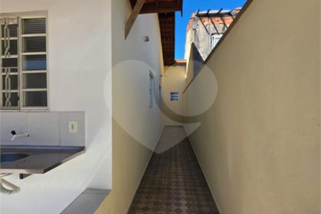 Casa à venda com 3 quartos, sendo 2 suítes, em Jardim Santo Antônio, Valinhos, SP
