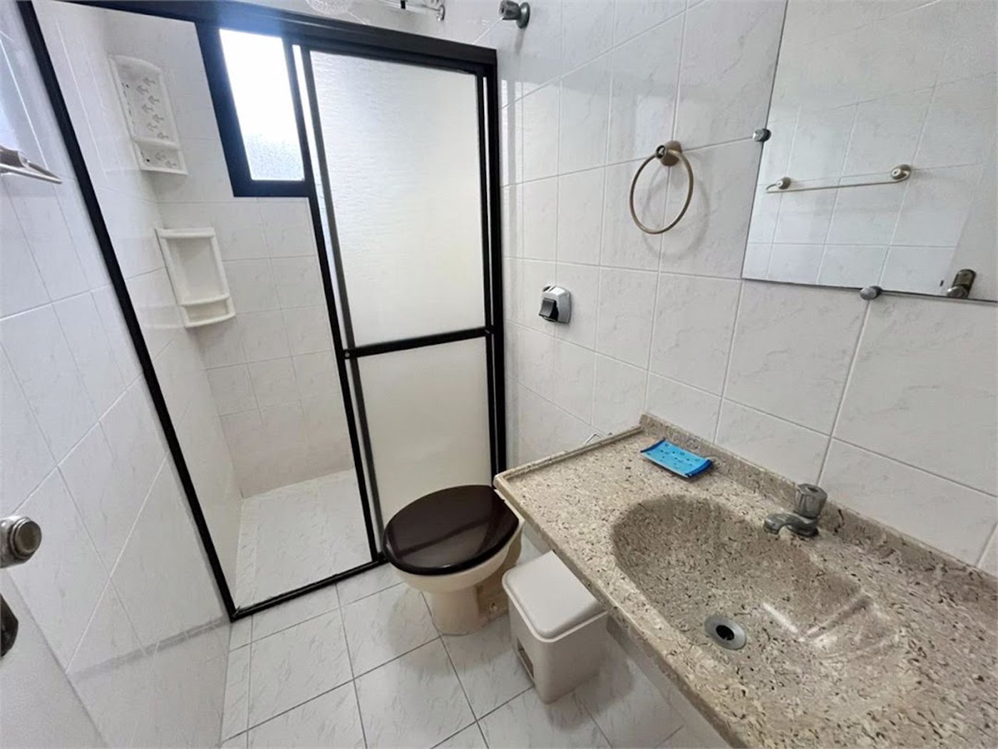Apartamento com 1 dormitório à venda, 52 m² por R$ 281.000,00 - Jardim Três Marias - Guarujá/SP