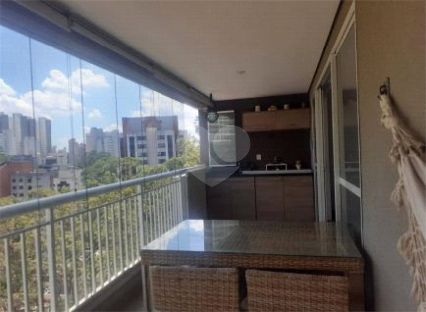 Apartamento à venda com 3 quartos, sendo 1 suíte, em Vila Andrade, São Paulo, SP