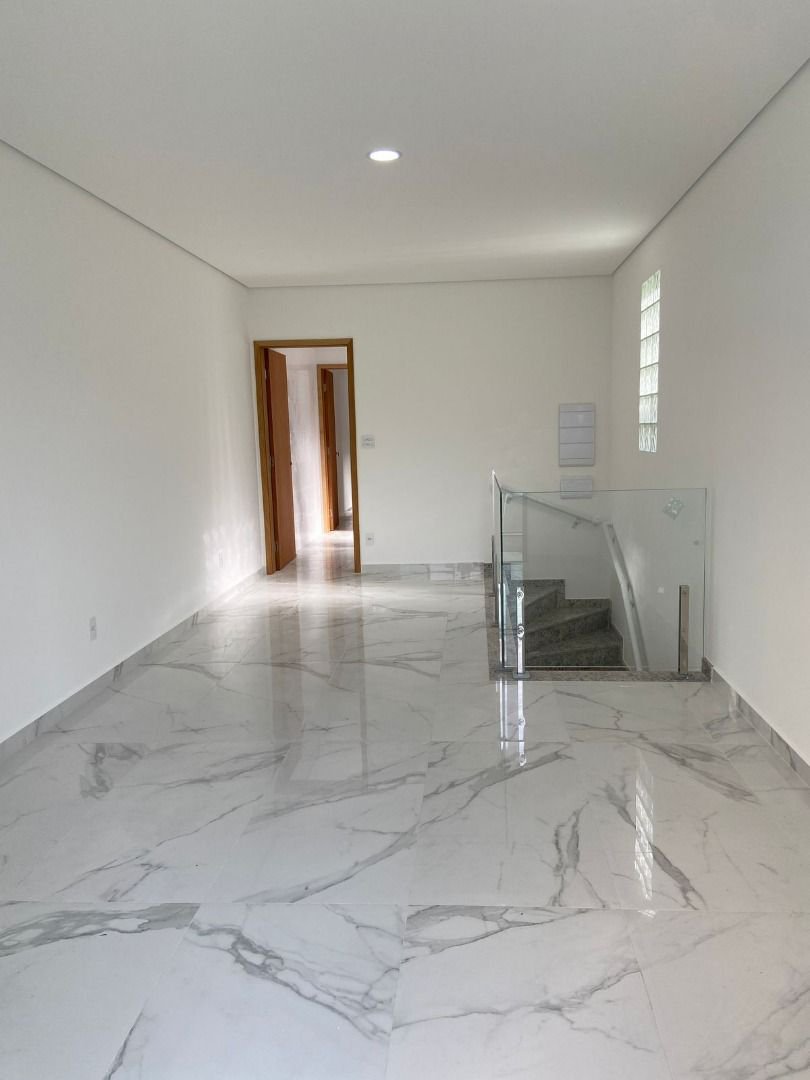 Casa com 3 dormitórios à venda, 90 m² por R$ 905.000,00 - Ponta da Praia - Santos/SP