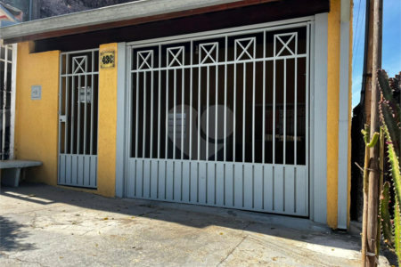 Casa à venda com 2 quartos em Vila Piedade, Itapetininga, SP