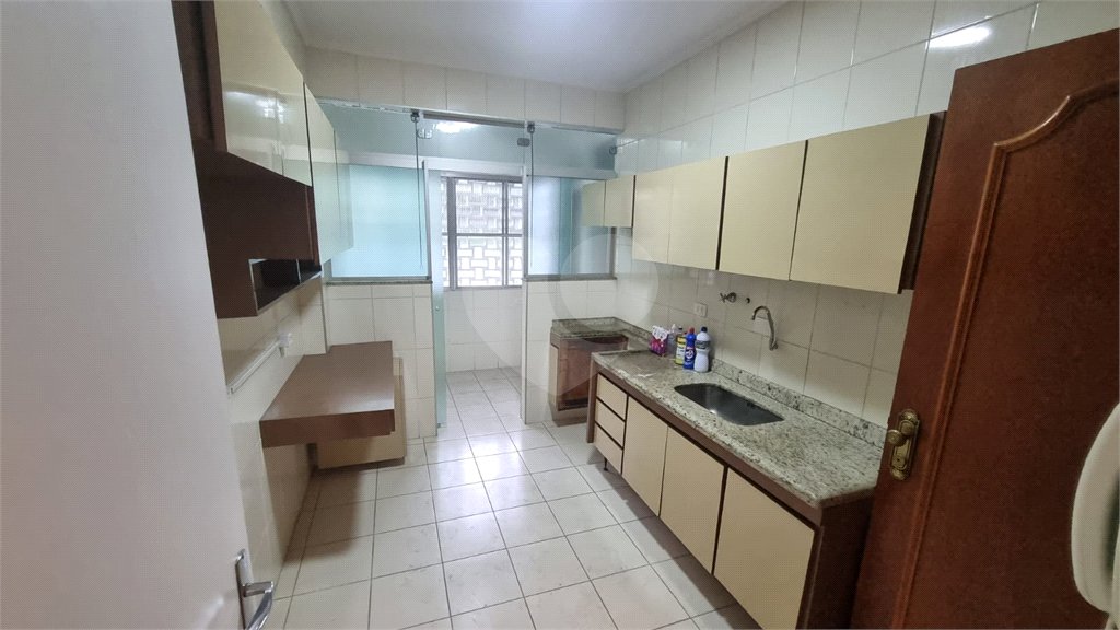 Apartamento à venda com 3 quartos, sendo 1 suíte, em Paraíso, São Paulo, SP